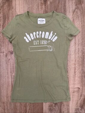 Abercrombie Girls Olive Green Short Sleeve Graphic Tee